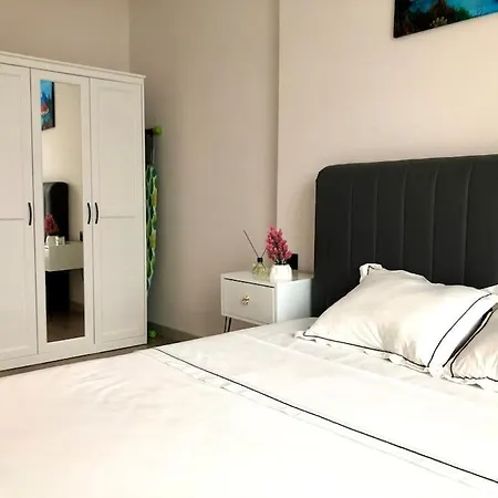 شقة Secured Lux 1 + 1 - Gym, Sauna & Parking اسطنبول