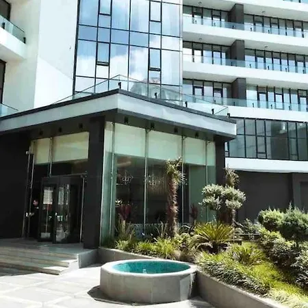 Secured Lux 1 + 1 - Gym, Sauna & Parking