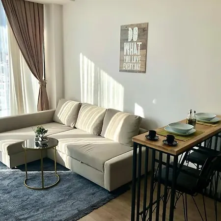 Apartment Secured Lux 1 + 1 - Gym, Sauna & Parking *