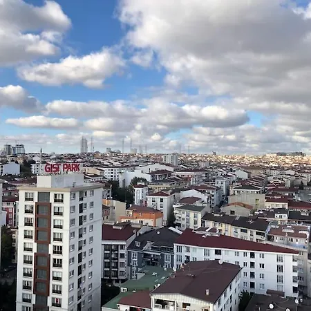 Secured Lux 1 + 1 - Gym, Sauna & Parking * Istanbul